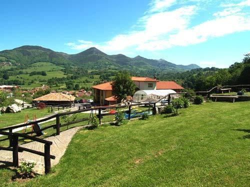 Hotel & Spa Villa De Mestas เมสตัส เด กอน ภายนอก รูปภาพ