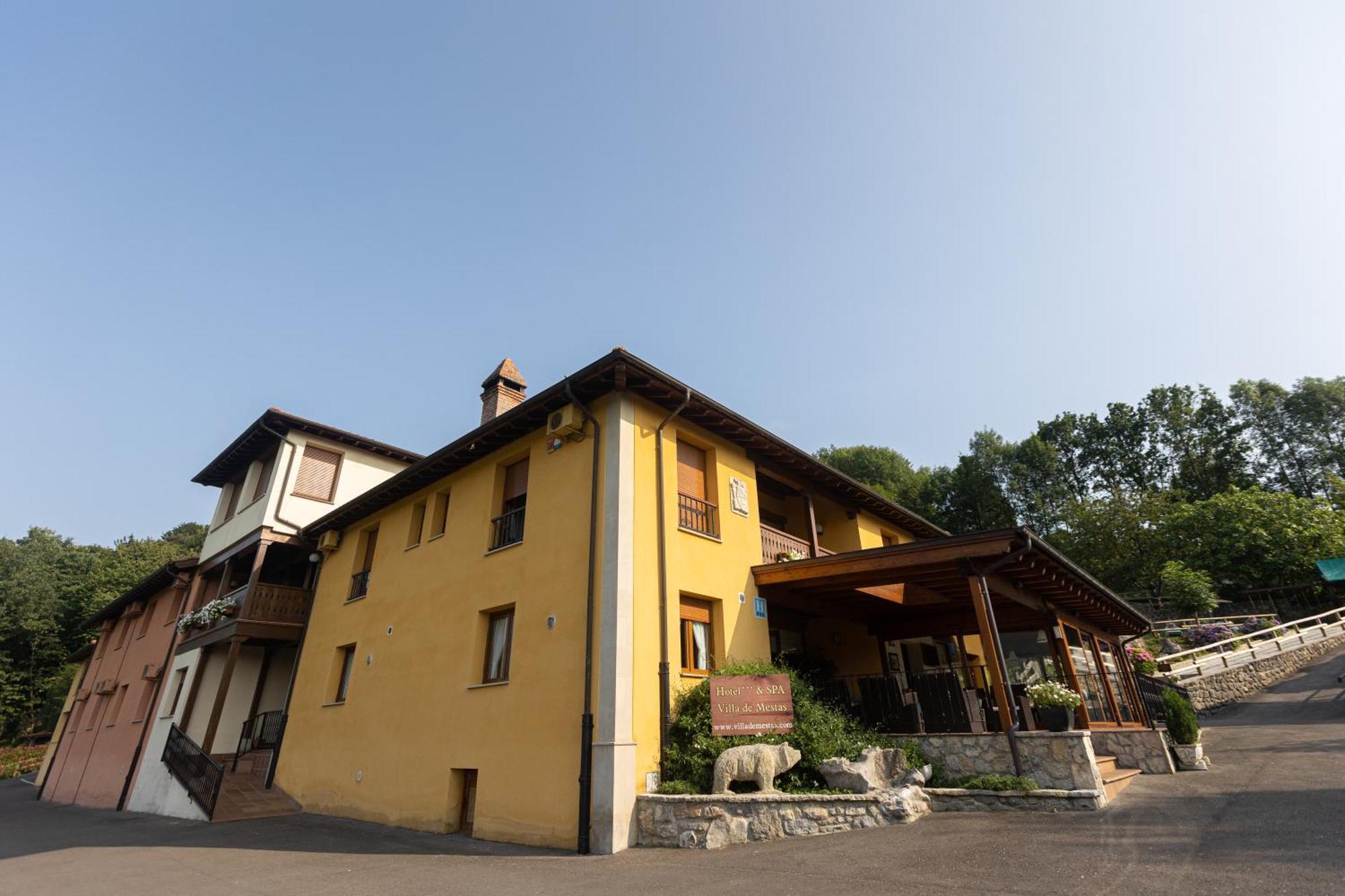 Hotel & Spa Villa De Mestas เมสตัส เด กอน ภายนอก รูปภาพ
