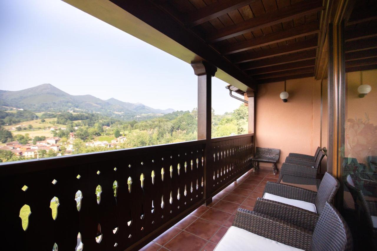 Hotel & Spa Villa De Mestas เมสตัส เด กอน ภายนอก รูปภาพ