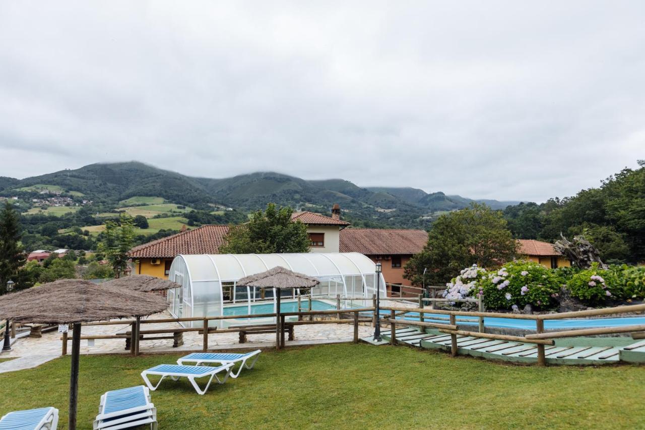 Hotel & Spa Villa De Mestas เมสตัส เด กอน ภายนอก รูปภาพ